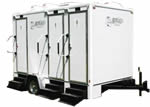 formal-plus-restroom-trailer